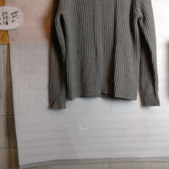 Classic Shawl Collar sweater gray long sleeve sweater size XL - Picture 4 of 10